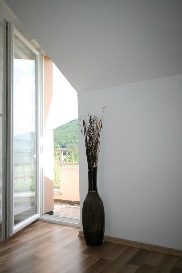 Holiday house Leona Otočac Exterior foto